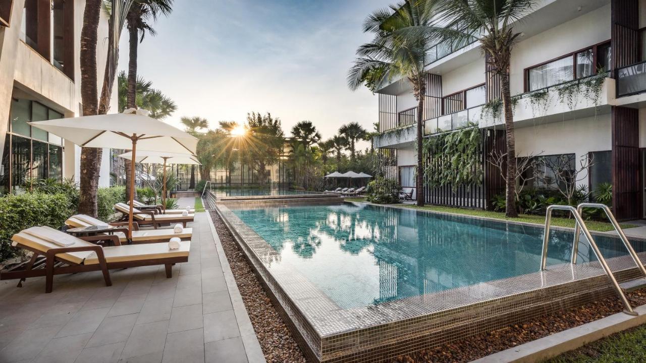 Shintana Saya La Maison Siem Reap Eksteriør bilde The hotel's pool